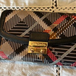 Vera Bradley Almost New wristlet wallet clutch phone